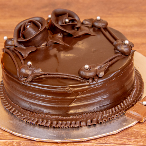 Send/buy 2 tier chocolate oreo cake in online for delivery in India