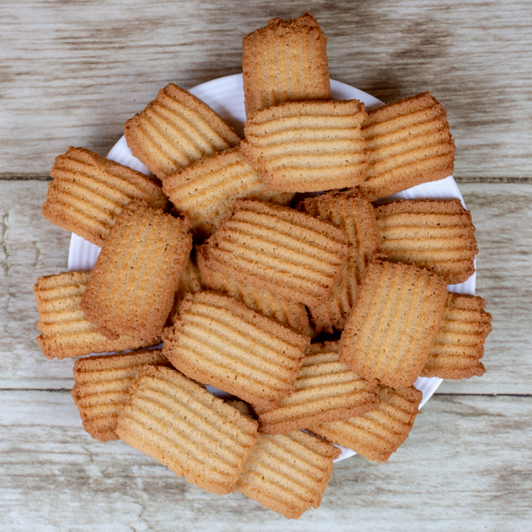 Online Atta Biscuit Delivery in Delhi